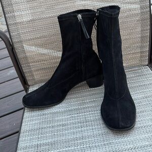 REFORMATION LADIES BLACK SUEDE LOUIE BOOTS-11-WOW!